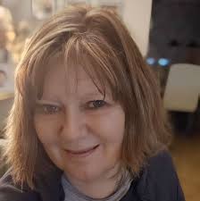 Alison Barrett (@alison.barrett.7140) • Facebook, Connect with friends