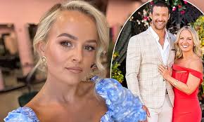 The Bachelorette's Elly Miles SLAMS Becky's ex Pete Mann after he dumped  her