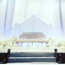 580 likes · 2 talking about this · 100 were here. Pelamin Tradisional White Theme Nikah Decor Wedding Stage Decorations Wedding Deco