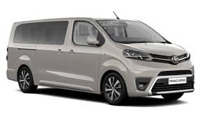 Pažangūs dyzeliniai varikliai ir naujos technologijos. New Toyota Proace Verso Vip Long Stoneacre