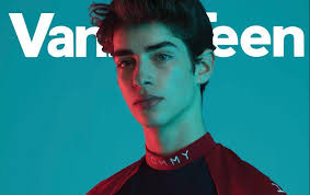 The official manchester united website with news, fixtures, videos, tickets, live match coverage, match highlights, player profiles, transfers, shop and more. Manu Rios Covers Our Ss 18 Issue Vanity Teen è™šè£é'å¹´ Menswear New Faces Magazine