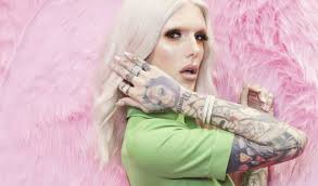 Jeffree star has been been hospitalized after a severe car accident in wyoming. 7cwf5ry Od19km