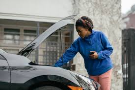 Faça sua escolha entre diversas cenas semelhantes. Why Your Car Is Making A Rattling Noise And What To Do