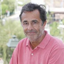 Nicolas Vanier : biographie, actus, photos et vidéos sur Voici.fr