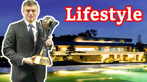 Fordert auf, daheim zu bleibe:toni kroos von real mardrid. Toni Kroos Lifestyle Income Car House Career Net Worth Biography 2018 Football Facts Youtube