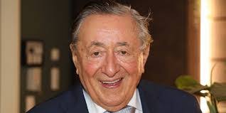 Richard Wann's Instagram, Twitter & Facebook