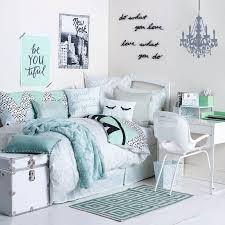 Chambre D Ado Stylee 30 Idees De Deco Unisexe Pour Filles Ou Pour Gars Deco Chambre Deco Chambre Ados Idee Chambre