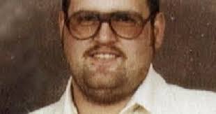 Albert Maus's Instagram, Twitter & Facebook