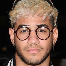 Rosalía y el cantante rauw alejandro, ¿nueva pareja? Biografia De Rauw Alejandro Edad Estatura Pack Novia Hijos Laletrade Biografias Musica Y Letras