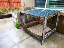 Doghouse From Pallets Pallet Dog House Pallet Dog Beds Dog House Diy