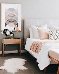 Pin By Taylor Taylor On Inspiration In 2020 Simple Bedroom Bedroom Design Bedroom Interior