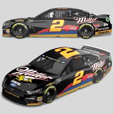 Nascar teams work on nearly identical business models as formula 1 and indycar, but in terms of profit because nascar is made up of more than one series, the money has to be allocated accordingly, but according to financial filings, 93.75 percent of. Https Scontent Fewr1 2 Fna Fbcdn Net V T1 0 9 68895942 10157213703033801 5844812704392413184 N Jpg Nc Cat 1 Nc Oc Aqnyop Nascar Nascar Racing Nascar Photos