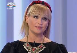 La varsta de 44 de ani, simona arata cu cel putin zece mai tanara, iar atunci cand iese in oras impreuna cu fiica ei, ioana, ai putea baga mana in foc ca cele doua sunt surori. Simonei Florescu Stie Secretul Tineretii Vesnice Sare Coarda Ziarul National