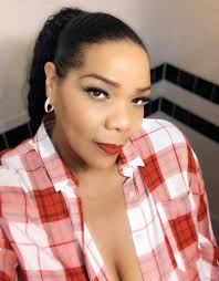 What permanent vinyl works best for signs?