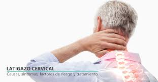 La columna cervical se caracteriza por ser muy flexible y permitir mayor movilidad que cualquier otra. El Latigazo Cervical Causas Sintomas Y Tratamiento Iconica Servicios Medicos