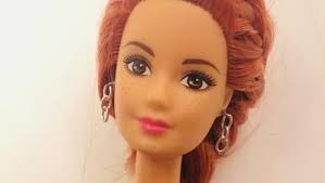 Amazon.com: Barbie Complete Looks Doll Clothes, Outfit Dolls Featuring  Black Dress with Heart Print and Cut-Out Shoulders Plus 2 Accessories, Gift  for 3 to 8 Year Olds : Toys & Games