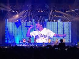 pin by jaqueline rudris on bruno mars tacoma washington 24 06 17 bruno mars mars inspirational people pinterest