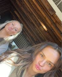 Heather Sipes's Instagram, Twitter & Facebook