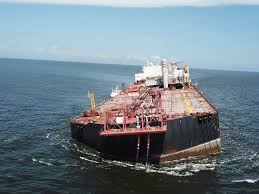 stranded oil tanker in the caribbean