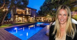 'the groundswell is happening now': Chelsea Handler Sells Bel Air Mansion For 10 5 Million See Photos