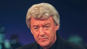 What's the story behind the unusual shallow marquee