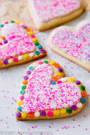 11 Easy Valentine S Day Crafts For Preschoolers Young Kids Cutout Sugar Cookies Soft Sugar Cookies Halloween Sugar Cookies Decorated