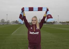 West ham sign new sleeve deal. Alisha Lehmann West Ham Futebol Feminino Jogadora Futebol