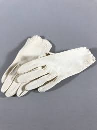 Ladies Kid Gloves Vintage Ladies Gloves Short White Gloves Womens Gloves Vintage Ladies White Accessories