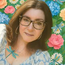 SILVER vs GOLD—what's your move? Drop your pick below 💅 Shades Shown: ✨  Visionary ✨ Light The Way https://bit.ly/3GiK6yM #ColorStreet #GoldGirlie  #SilverGirlie #MetallicNails #SilverNails #GoldNails #SummerNails