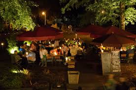 Das deutsche haus ist eine traditionelle gaststätte die an der kneipenmeile kisau liegt Restaurant La Petite Galerie In Paderborn