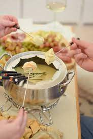 Hosting A Fondue Party At Home Featuring A Cuisinart Electric Fondue Pot From Shopko With Simple Tips And Serving Suggestions For Easy Entertaining Fondue Party Fondue Recipes Fondue