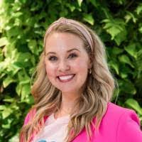 Rebekah Burkhart's Instagram, Twitter & Facebook