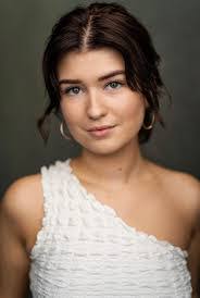 Caitlin Hamilton's Instagram, Twitter & Facebook