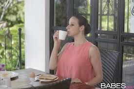 Oral movie with Amirah Adara and Martina Gold - PORNSTARS.TUBE