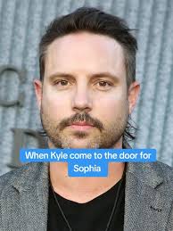 Hunters Wife Margo Brother