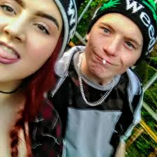 Stream stuarty bai music