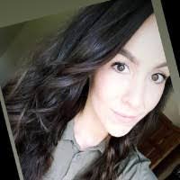 Tammy Shea's Instagram, Twitter & Facebook