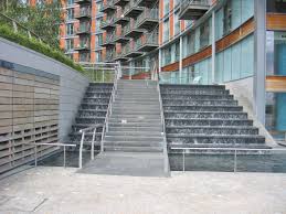 Its enviable location means that you can be in any part of the capital in a matter of minutes and with the ultimate in convenience. New Providence Wharf Tower Hamlets Structurae