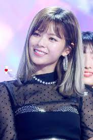 Search, discover and share your favorite jeongyeon gifs. Beauty Twice