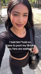 How to Told Him I Had to Post for My Fans