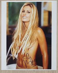 Baywatch nicole eggert season 3 original music Nicole Eggert Baywatch Signed Photo With Coa Uacc Catawiki