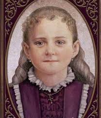 🌼 🌲Riddle🌲 🌼 🍀🌼I am always there,some distance away, somewhere  between land and sky l lay, you may move toward me, yet distant l'll stay.  What am l?🌼 🍀 🌺 Good luck