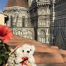 Right from the duomo's square you may wander through the fashionable medieval streets of florence and be immersed in the charming florentine. Hotel Duomo 18 Photos 12 Reviews Hotels Piazza Del Duomo 1 Duomo Firenze Italy Phone Number Yelp
