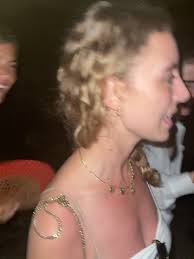 Este post se lo quiero dedicar a ELLOS ❤️, No hay cosa que más feliz me  haga que mis amigos hagan el mejor EQUIPO 💃, Contando los días para el año  que viene… ✨