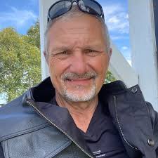 How to upgrade Goldwing bike speakers for better sound quality?