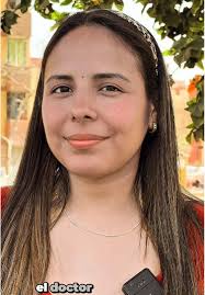 Agradecemos a nuestra paciente por la confianza y por permitir la publ...