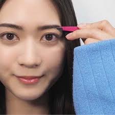 GREEN BELL Craftsmanship Tweezers Surprising tweezers that come out with a  slant