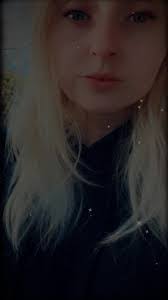 Amy Troy's Instagram, Twitter & Facebook