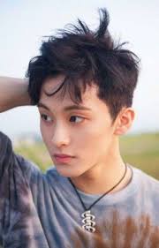 SMITHEREENS ➤ Mark L