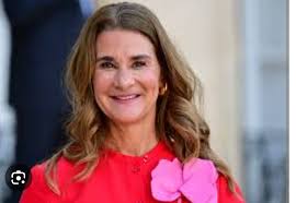 The country's richest woman just pulled the rug 💸💸💸